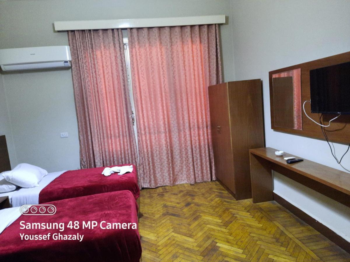 Nitocrisse Hotel Кайро Екстериор снимка